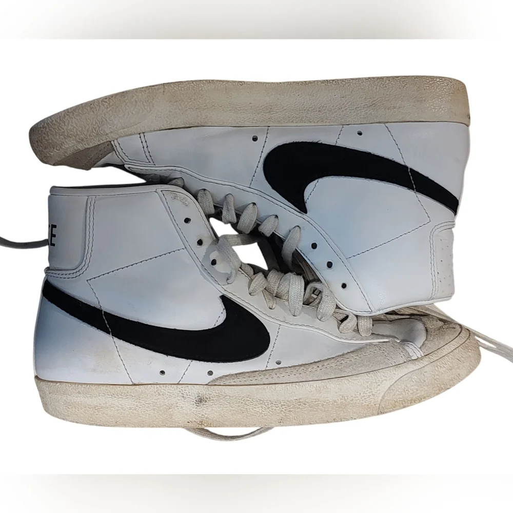 Nike Blazers White with Black Swoosh Size 8